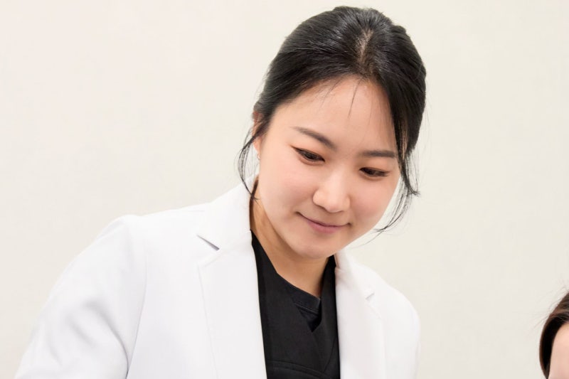 강남구청역 탈모 후기, 헤어스타일이 자꾸 무너진다면 연모화를 의심해 보세요.