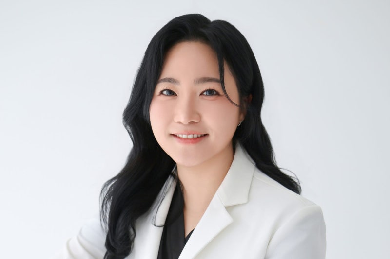 학동역피부과 원형탈모, 자연 회복을 기다려도 될까요?