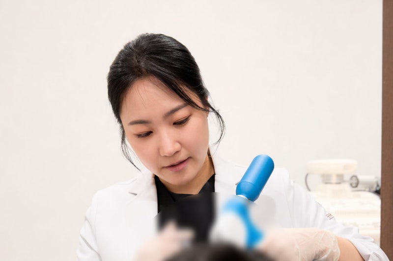 양재역 탈모병원, 보톡스가 탈모 치료에도 쓰인다고요? 사진 7